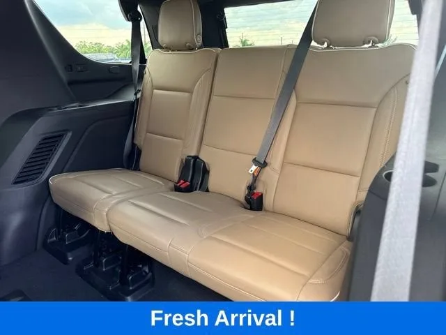 2023 Chevrolet Tahoe Premier photo 4