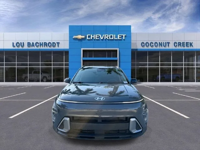 2026 Hyundai Kona SEL Sport photo 3