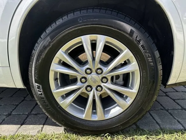 2024 Cadillac XT6 Luxury photo 11
