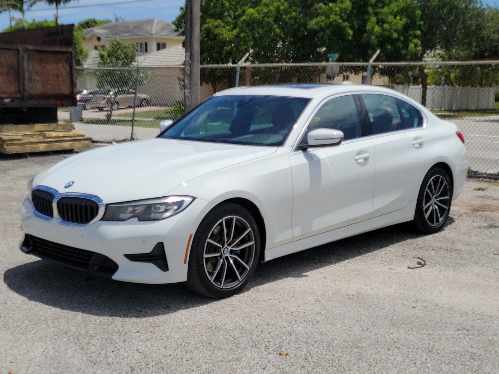 2020 BMW 3 Series 330i photo 7