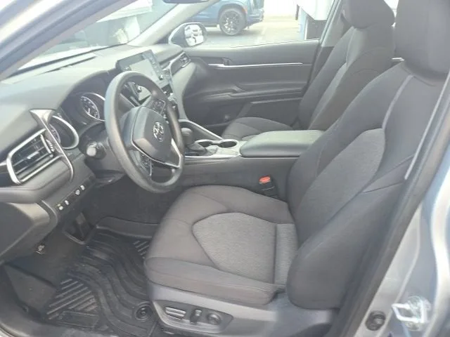 2023 Toyota Camry LE photo 14