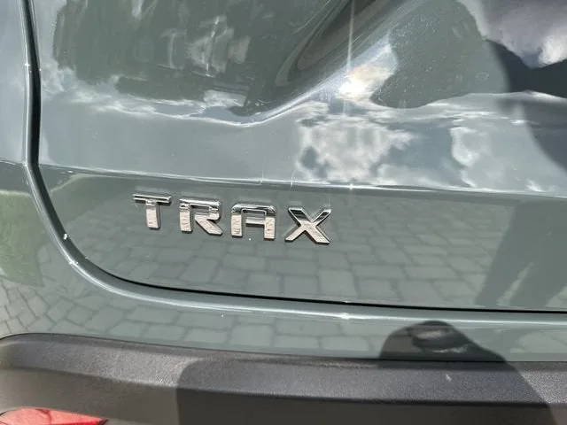 2025 Chevrolet Trax LS photo 39