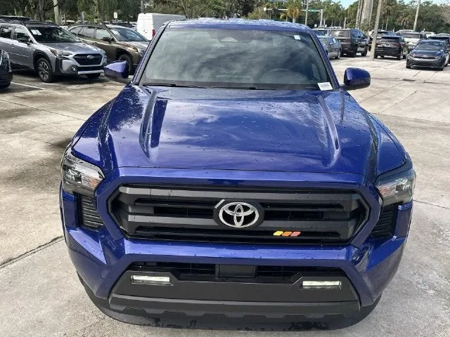2025 Toyota Tacoma 2WD SR5 photo 15