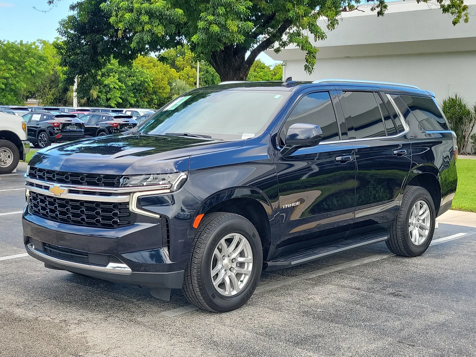 2023 Chevrolet Tahoe LS photo 7