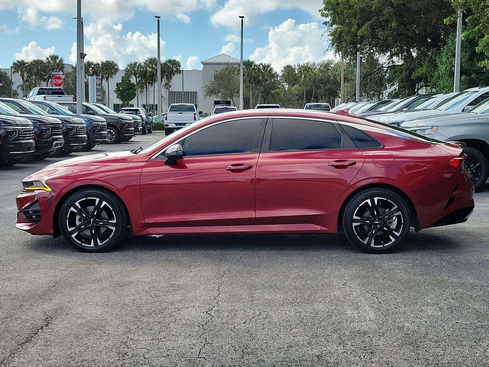 2022 Kia K5 GT-Line photo 6