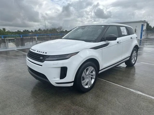 2024 Land Rover Range Rover Evoque Core S photo 32