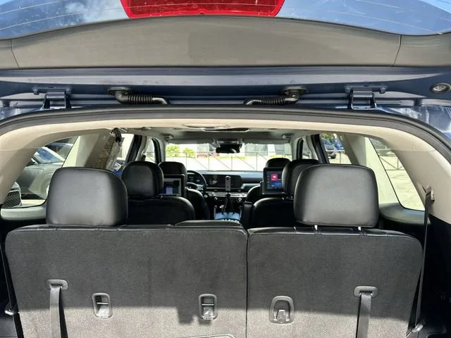 2023 Kia Telluride S photo 28