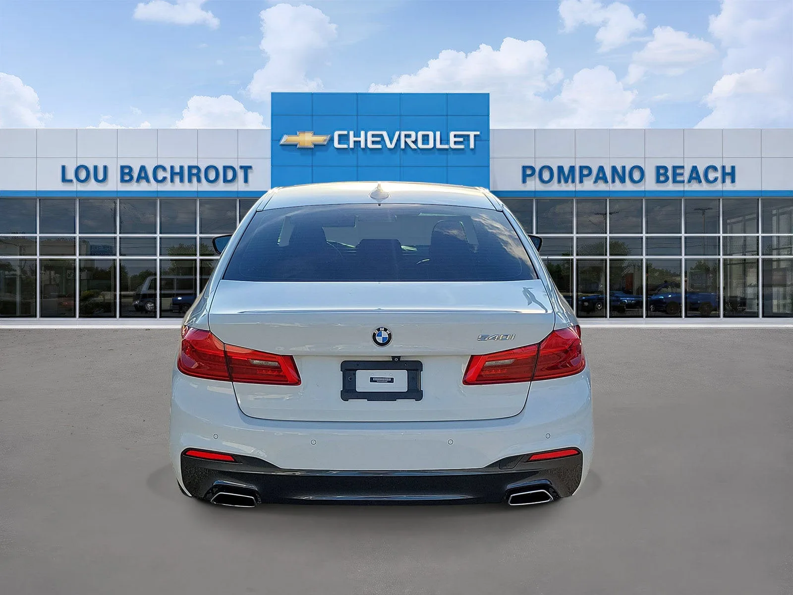 2019 BMW 5 Series 540i photo 4