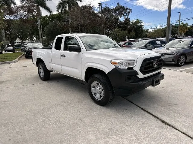 2022 Toyota Tacoma 2WD SR photo 16