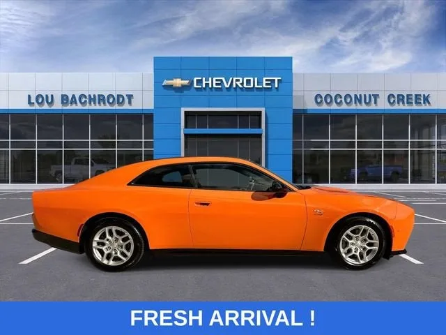 2025 Dodge Charger Daytona R/T photo 9