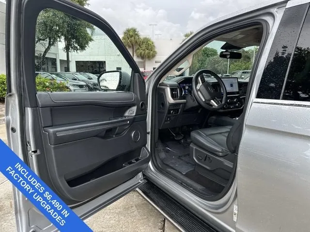 2023 Ford Expedition XLT photo 22