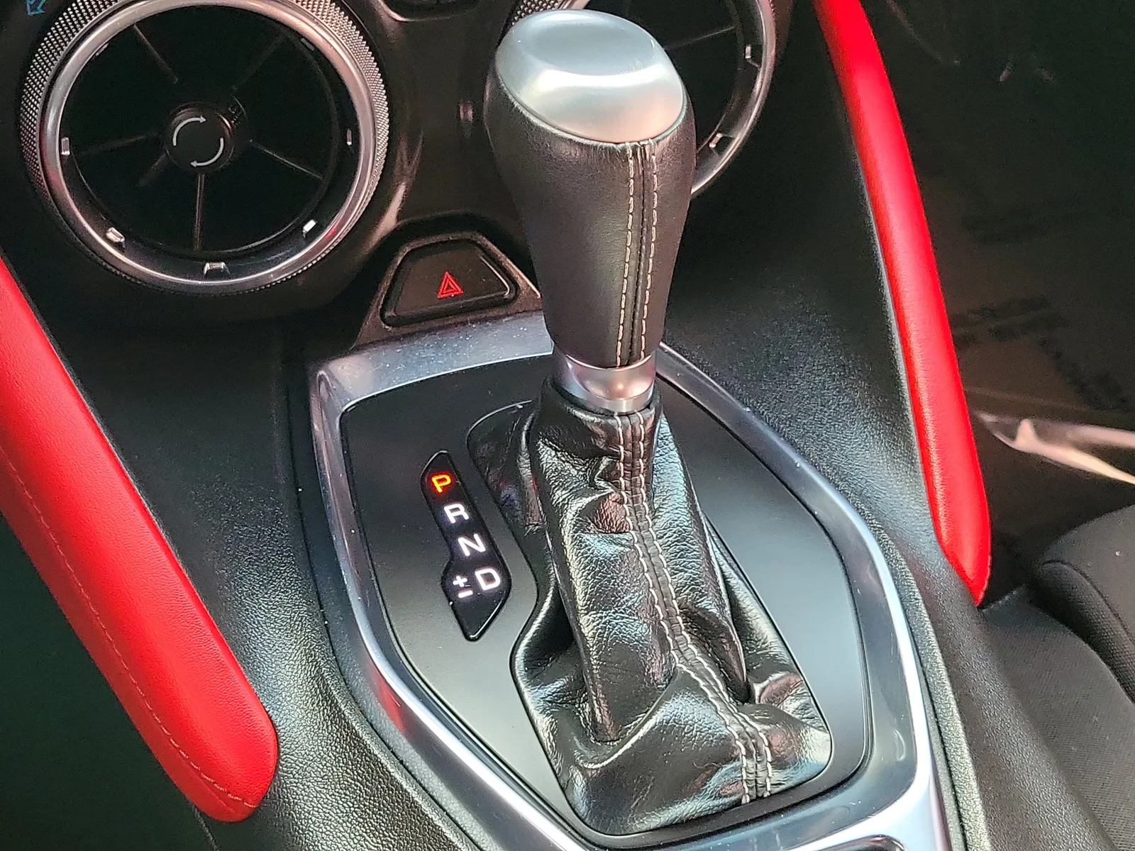 2023 Chevrolet Camaro LT1 photo 32