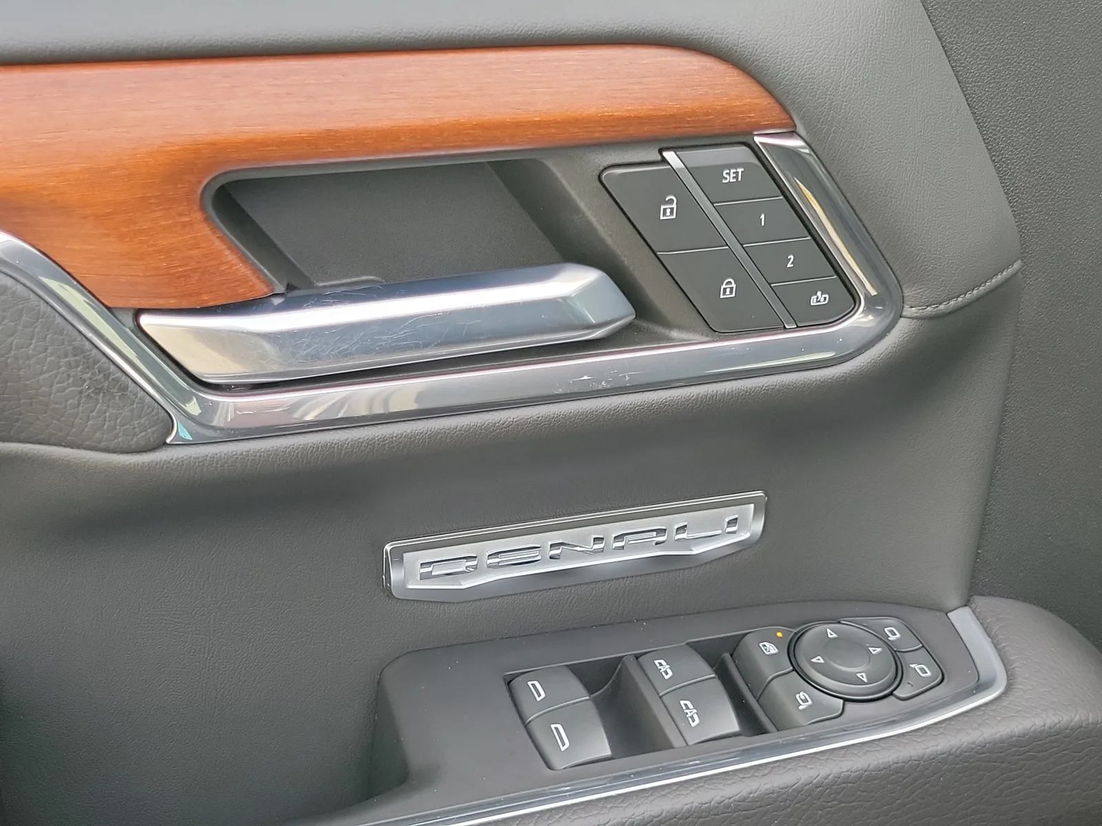 2022 GMC Sierra 1500 Denali photo 24