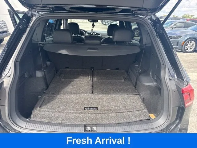 2020 Volkswagen Tiguan SE photo 4
