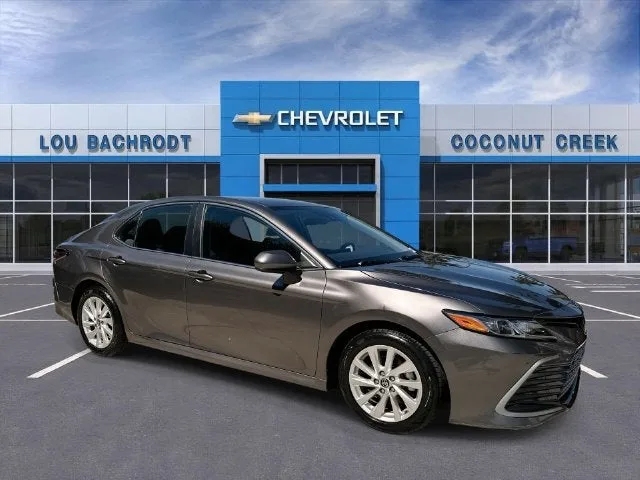 2024 Toyota Camry LE photo 2