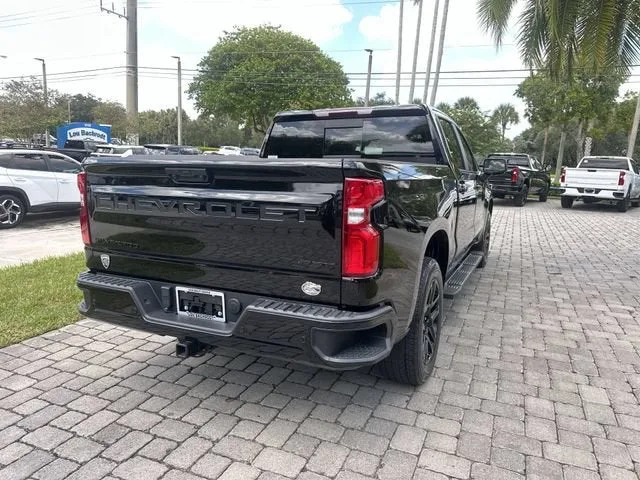 2024 Chevrolet Silverado 1500 RST photo 37
