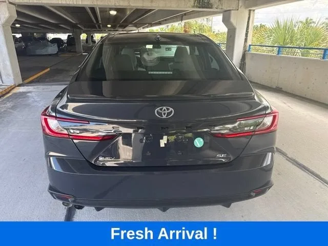 2025 Toyota Camry LE photo 19