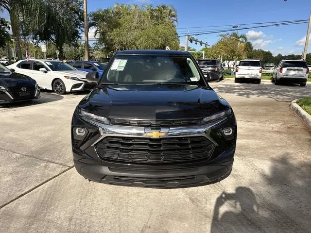 2024 Chevrolet Trailblazer LS photo 18