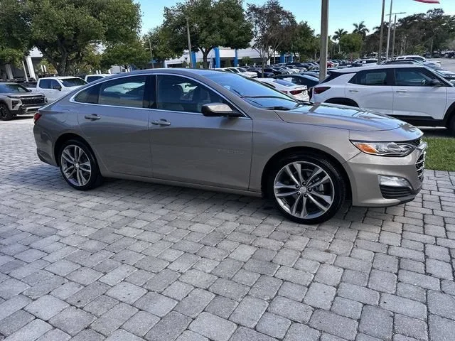 2024 Chevrolet Malibu 2LT photo 15