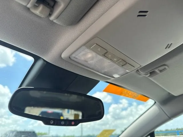 2020 Chevrolet Trax LS photo 10