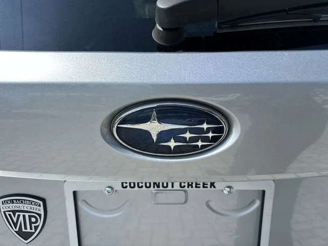 2025 Subaru Crosstrek Premium photo 15