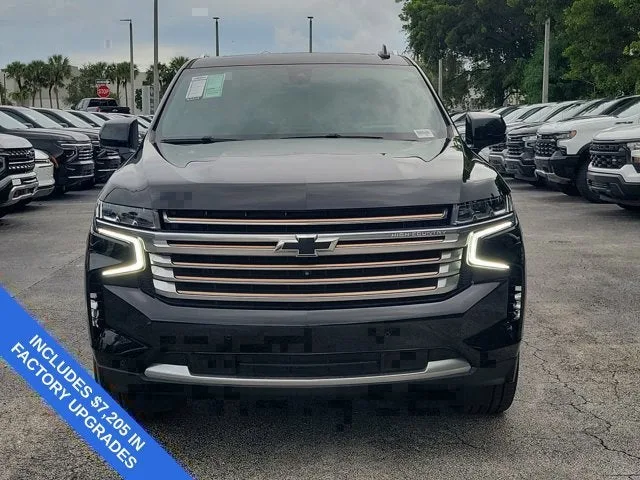 2022 Chevrolet Tahoe High Country photo 8
