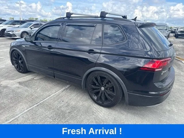 2020 Volkswagen Tiguan SE photo 18