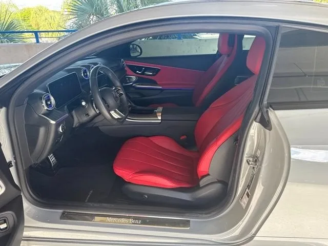2024 Mercedes-Benz CLE CLE 300 photo 2