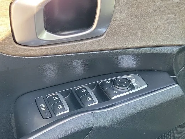 2023 Kia Sorento X-Line EX photo 23