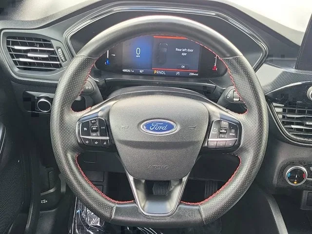 2025 Ford Escape ST-Line photo 15