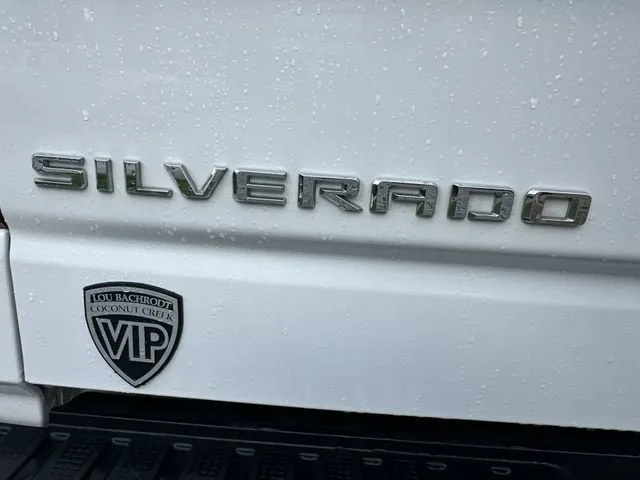 2023 Chevrolet Silverado 1500 RST photo 40