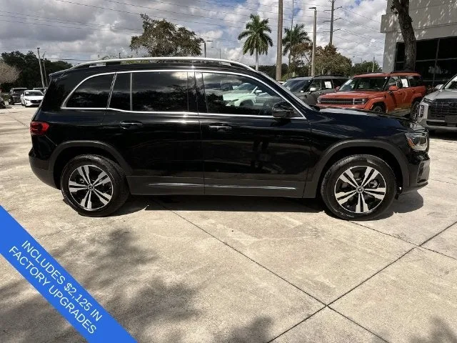 2025 Mercedes-Benz GLB GLB 250 photo 14