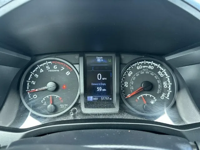 2022 Toyota Tacoma 2WD SR photo 26