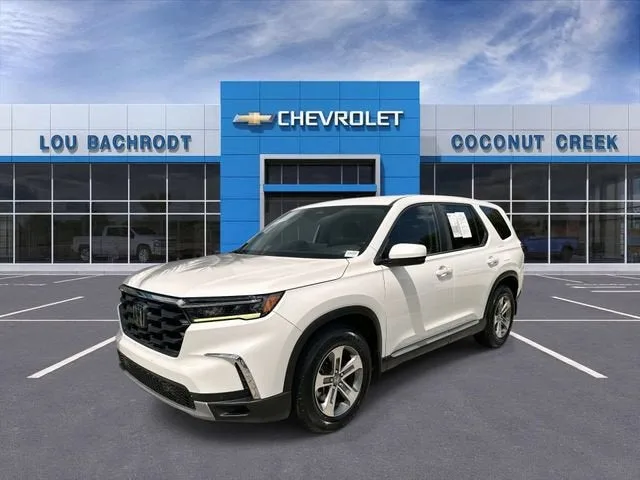 2023 Honda Pilot EX-L 8 Passenger photo 4