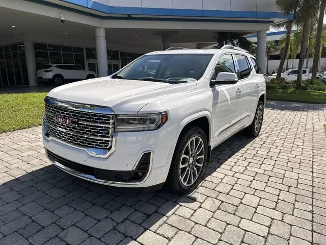 2021 GMC Acadia Denali photo 20