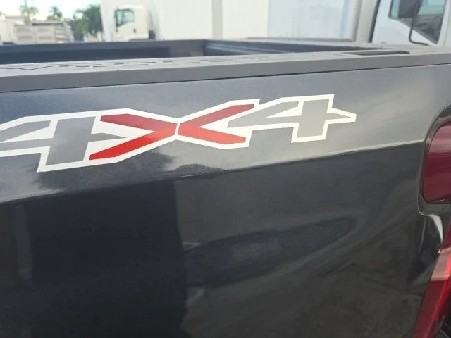 2022 Chevrolet Silverado 1500 LTD RST photo 9
