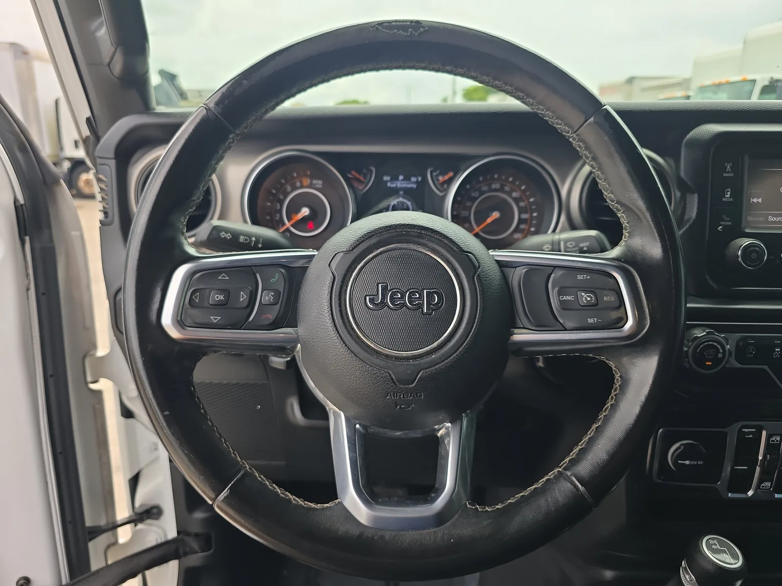 2020 Jeep Gladiator Sport S photo 28