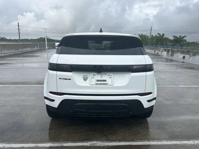 2024 Land Rover Range Rover Evoque Core S photo 18