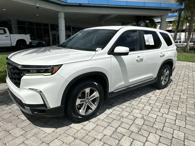 2023 Honda Pilot EX-L 8 Passenger photo 37