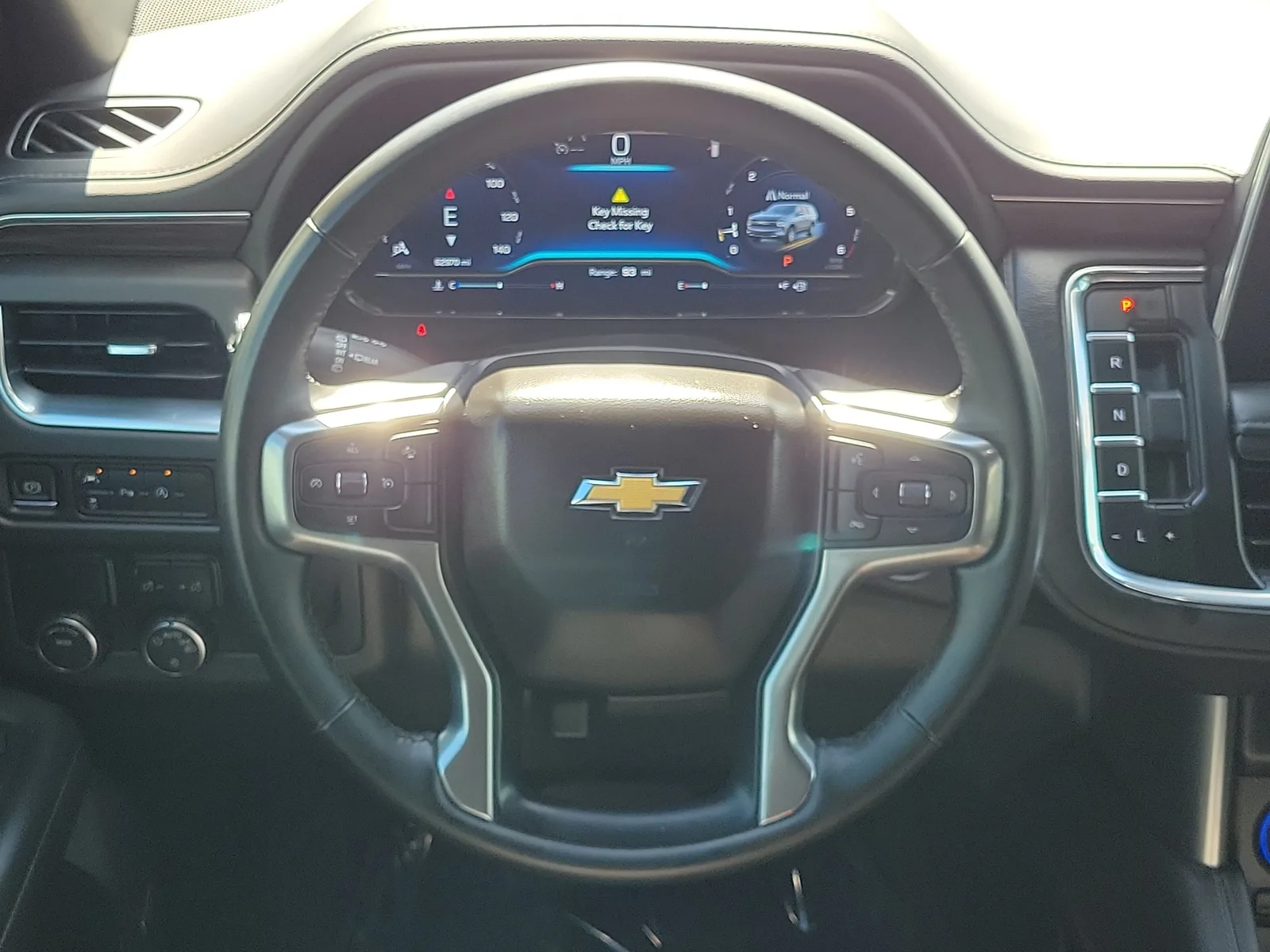 2024 Chevrolet Suburban LT photo 19