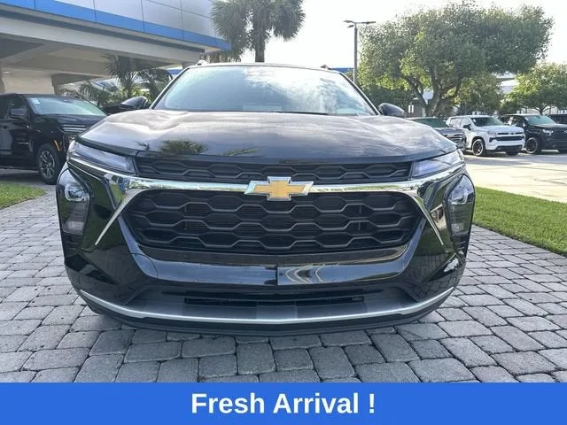 2024 Chevrolet Trax LT photo 19
