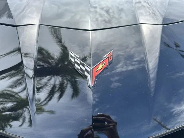 2023 Chevrolet Corvette Stingray 2LT photo 10