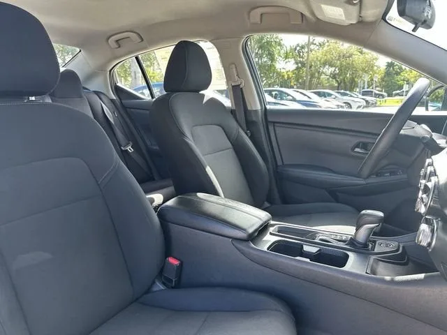 2024 Nissan Sentra S photo 29