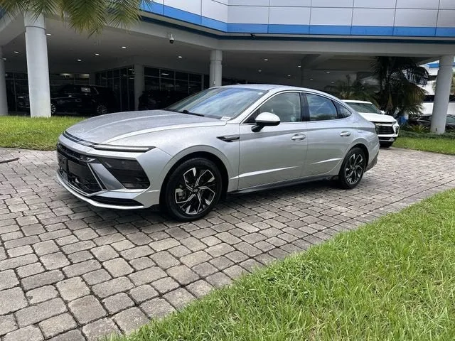 2024 Hyundai Sonata SEL photo 21