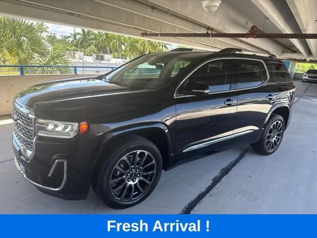 2023 GMC Acadia