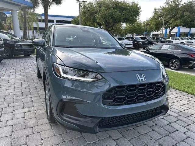 2024 Honda HR-V LX photo 17