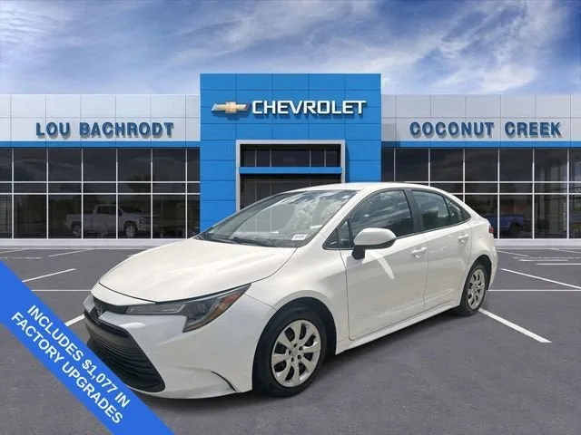 2024 Toyota Corolla LE photo 4