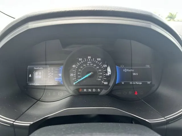 2024 Ford Edge Titanium photo 25