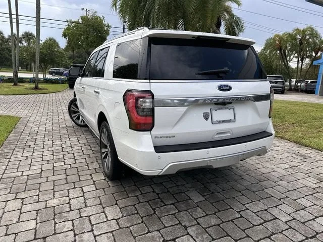 2020 Ford Expedition Platinum photo 12