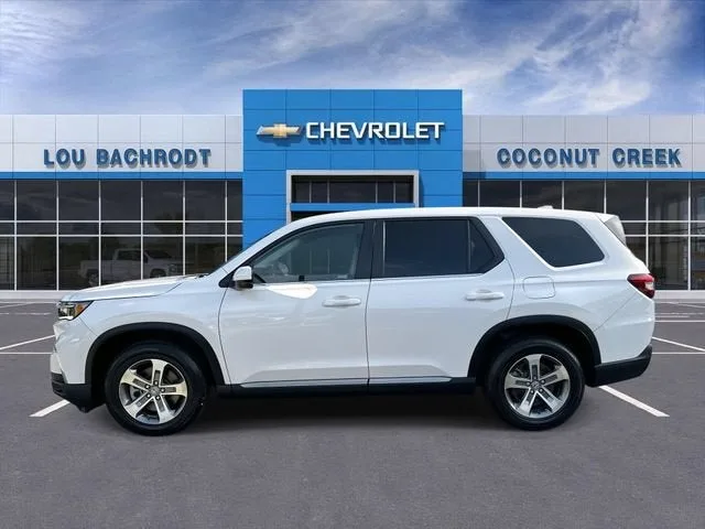 2023 Honda Pilot EX-L 7 Passenger photo 5